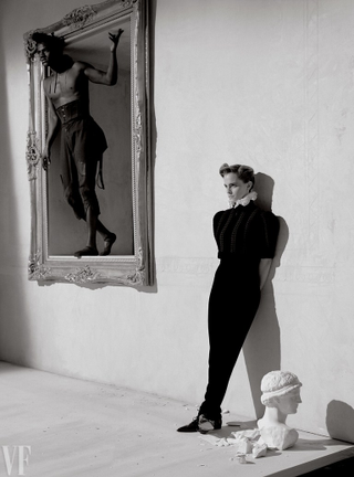 Illustration for article titled Can we talk about Emma Watson's Vanity Fair photos?